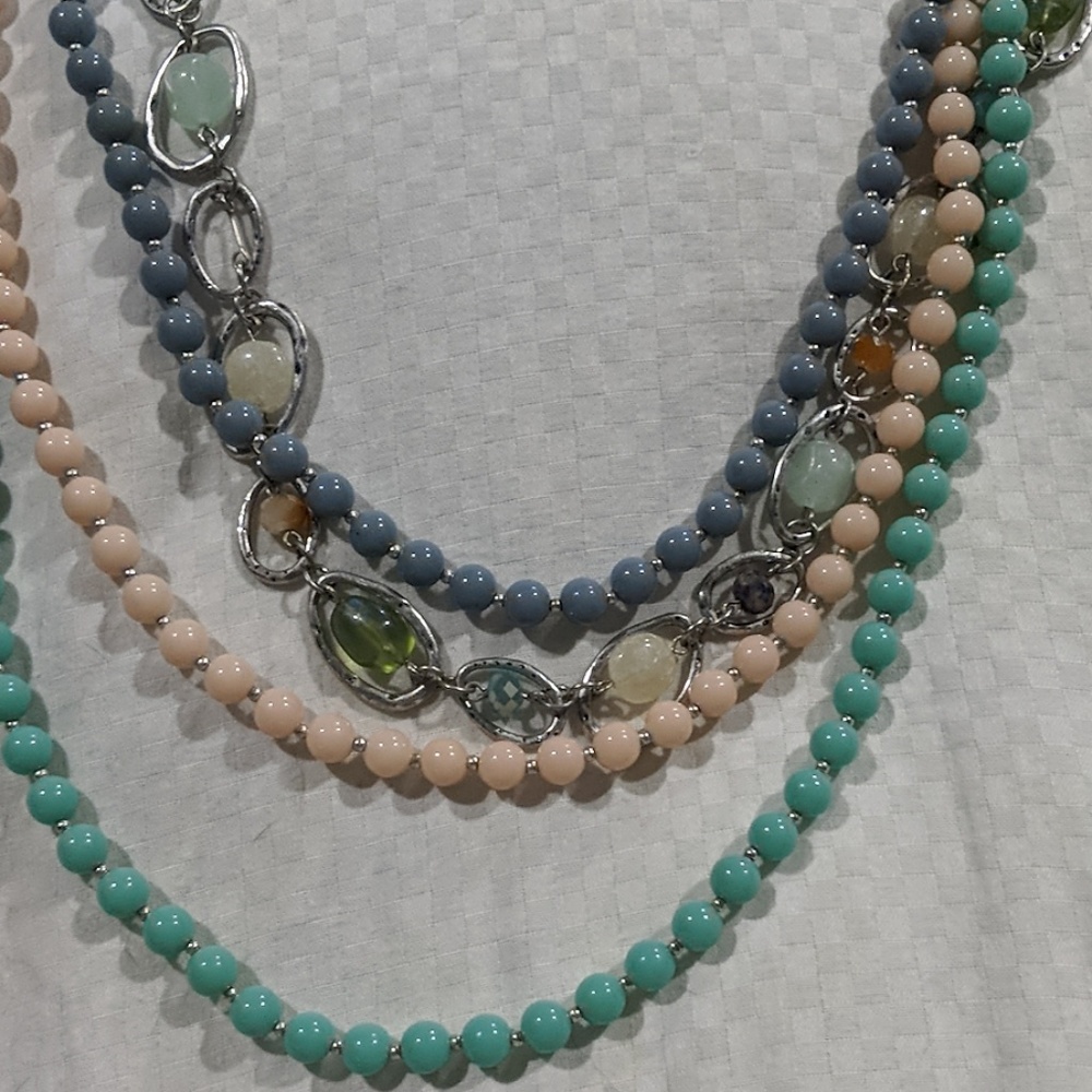 Necklace - Picture 7 of 8